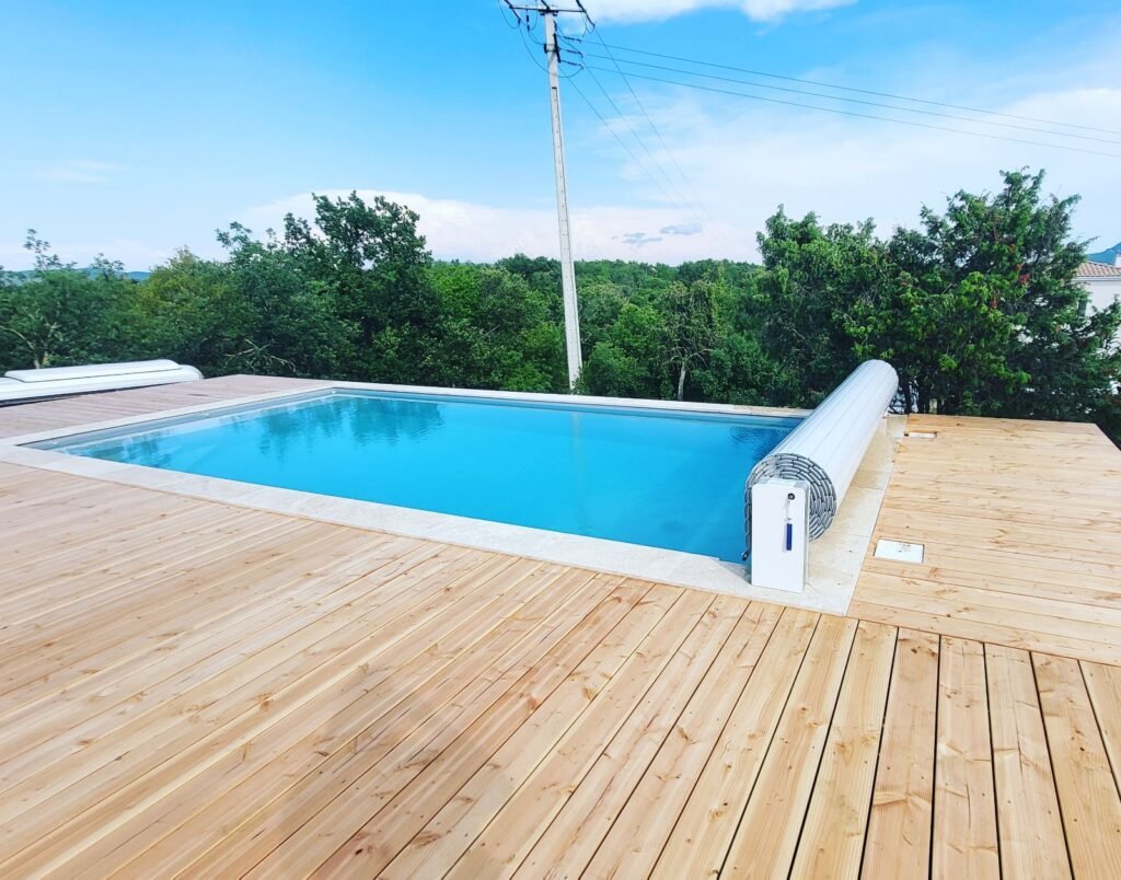 Piscine. Les étapes de construction d'une piscine